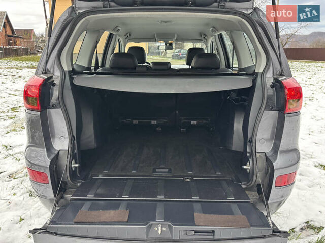 Сірий Пежо 4007, об'ємом двигуна 2.2 л та пробігом 242 тис. км за 9750 $, фото 16 на Automoto.ua