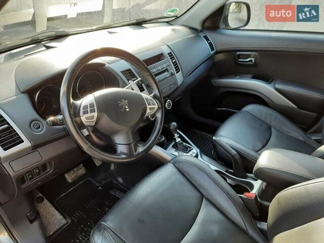 Серый Пежо 4007, объемом двигателя 2.2 л и пробегом 280 тыс. км за 10100 $, фото 21 на Automoto.ua