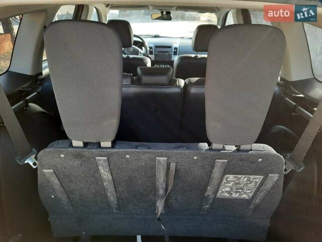 Серый Пежо 4007, объемом двигателя 2.2 л и пробегом 280 тыс. км за 10100 $, фото 16 на Automoto.ua