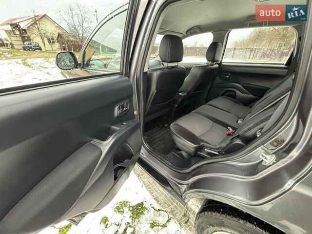 Сірий Пежо 4007, об'ємом двигуна 2.2 л та пробігом 242 тис. км за 9750 $, фото 23 на Automoto.ua