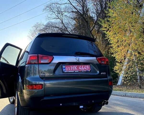 Сірий Пежо 4007, об'ємом двигуна 2.2 л та пробігом 183 тис. км за 10950 $, фото 4 на Automoto.ua