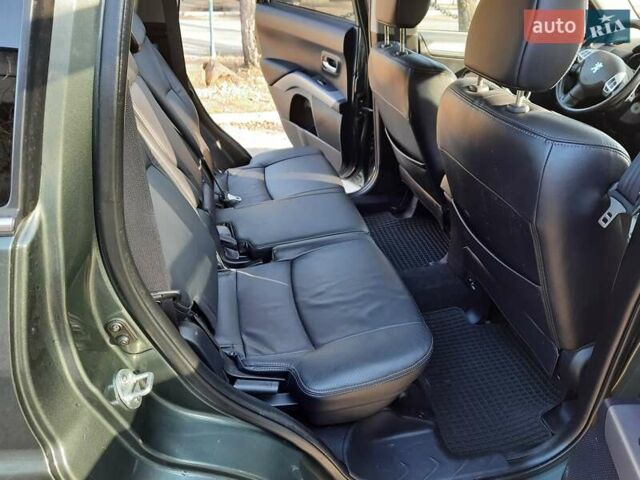 Серый Пежо 4007, объемом двигателя 2.2 л и пробегом 280 тыс. км за 10100 $, фото 5 на Automoto.ua