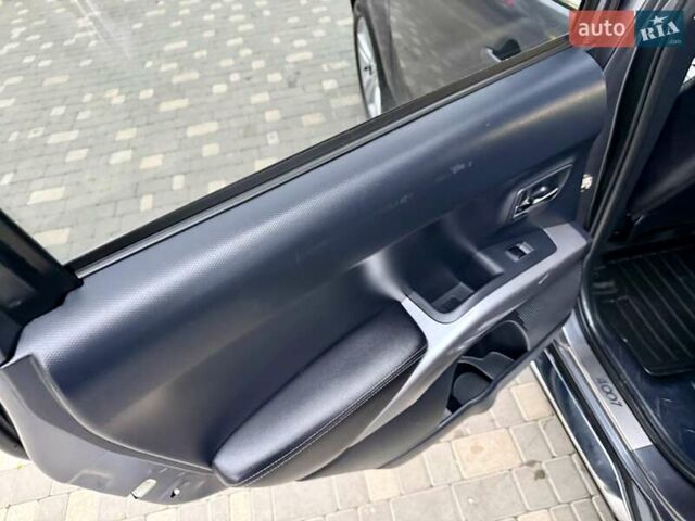 Серый Пежо 4007, объемом двигателя 2.18 л и пробегом 236 тыс. км за 9999 $, фото 53 на Automoto.ua