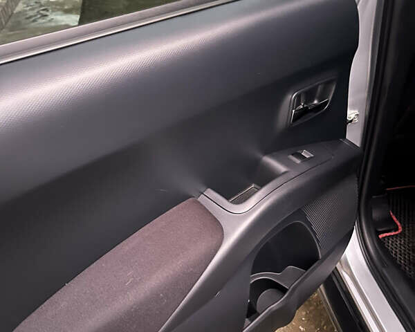 Сірий Пежо 4007, об'ємом двигуна 2.2 л та пробігом 250 тис. км за 9500 $, фото 17 на Automoto.ua