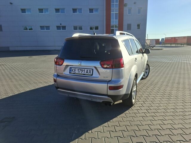 Серый Пежо 4007, объемом двигателя 2.2 л и пробегом 270 тыс. км за 10200 $, фото 2 на Automoto.ua