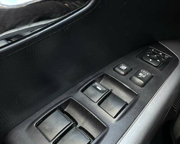 Серый Пежо 4007, объемом двигателя 2.36 л и пробегом 167 тыс. км за 9500 $, фото 31 на Automoto.ua