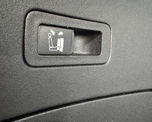 Серый Пежо 4007, объемом двигателя 2.36 л и пробегом 167 тыс. км за 9500 $, фото 13 на Automoto.ua