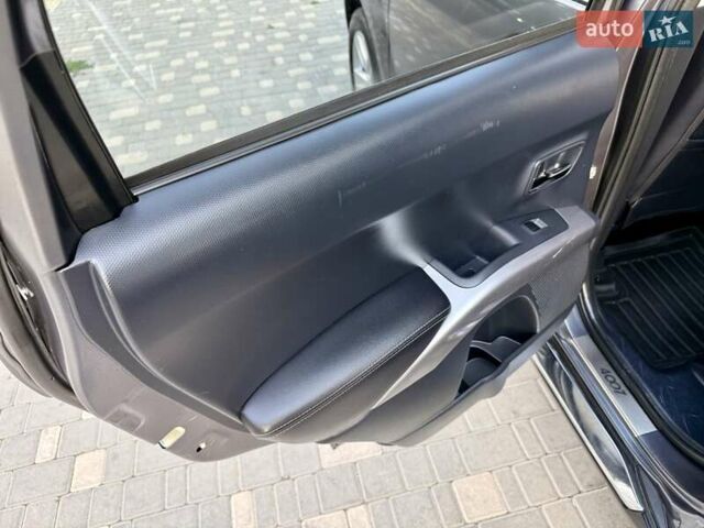 Серый Пежо 4007, объемом двигателя 2.2 л и пробегом 236 тыс. км за 9999 $, фото 52 на Automoto.ua