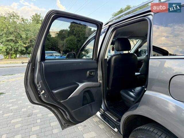 Серый Пежо 4007, объемом двигателя 2.2 л и пробегом 236 тыс. км за 9999 $, фото 54 на Automoto.ua