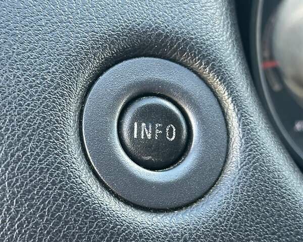 Серый Пежо 4007, объемом двигателя 2.36 л и пробегом 167 тыс. км за 9500 $, фото 26 на Automoto.ua