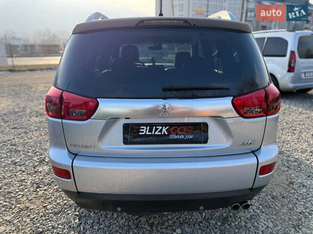 Сірий Пежо 4007, об'ємом двигуна 2.2 л та пробігом 206 тис. км за 9550 $, фото 9 на Automoto.ua