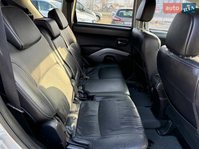 Сірий Пежо 4007, об'ємом двигуна 2.2 л та пробігом 206 тис. км за 9550 $, фото 26 на Automoto.ua