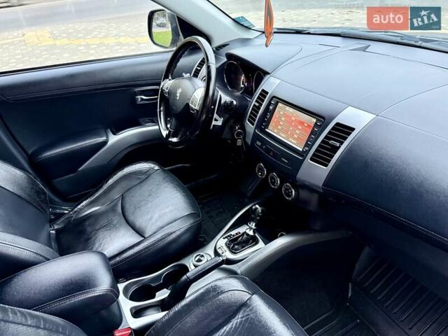 Серый Пежо 4007, объемом двигателя 2.18 л и пробегом 236 тыс. км за 9999 $, фото 49 на Automoto.ua