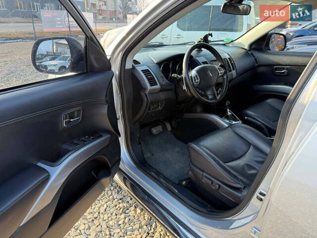 Сірий Пежо 4007, об'ємом двигуна 2.2 л та пробігом 206 тис. км за 9550 $, фото 12 на Automoto.ua