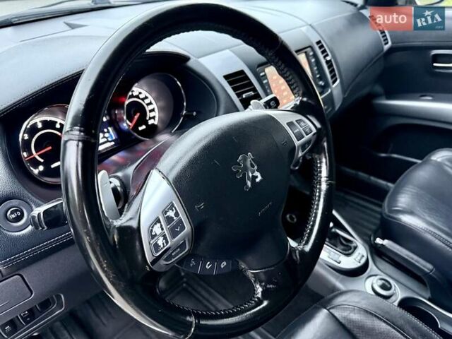 Серый Пежо 4007, объемом двигателя 2.18 л и пробегом 236 тыс. км за 9999 $, фото 38 на Automoto.ua