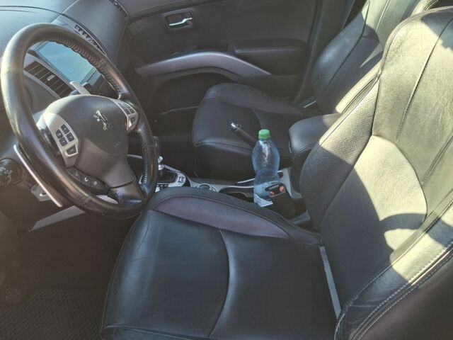 Серый Пежо 4007, объемом двигателя 2.2 л и пробегом 270 тыс. км за 10200 $, фото 10 на Automoto.ua