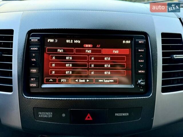 Серый Пежо 4007, объемом двигателя 2.2 л и пробегом 236 тыс. км за 9999 $, фото 59 на Automoto.ua