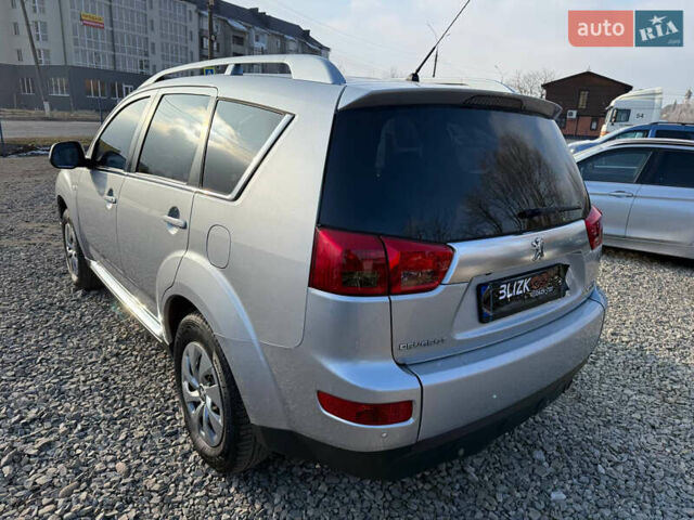 Сірий Пежо 4007, об'ємом двигуна 2.2 л та пробігом 206 тис. км за 9550 $, фото 3 на Automoto.ua