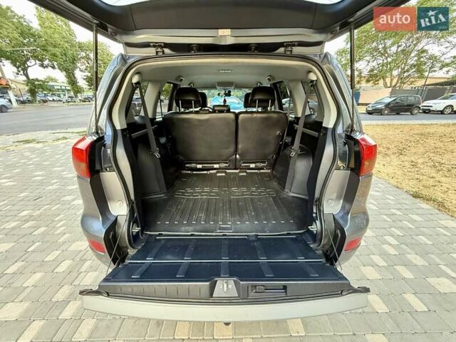 Серый Пежо 4007, объемом двигателя 2.2 л и пробегом 236 тыс. км за 9999 $, фото 65 на Automoto.ua