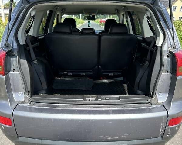 Серый Пежо 4007, объемом двигателя 2.36 л и пробегом 167 тыс. км за 9500 $, фото 10 на Automoto.ua