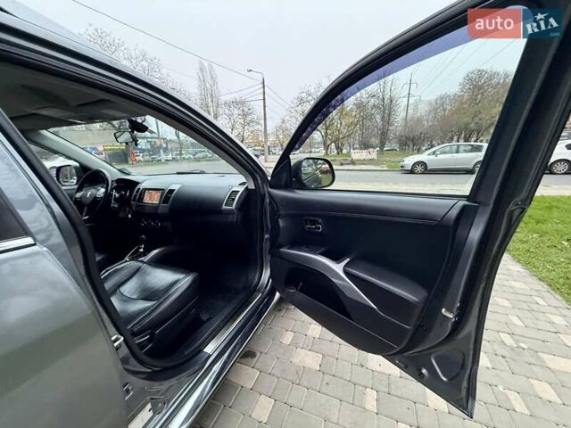 Серый Пежо 4007, объемом двигателя 2.18 л и пробегом 236 тыс. км за 9999 $, фото 42 на Automoto.ua