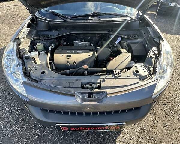 Серый Пежо 4007, объемом двигателя 2.36 л и пробегом 167 тыс. км за 9500 $, фото 38 на Automoto.ua