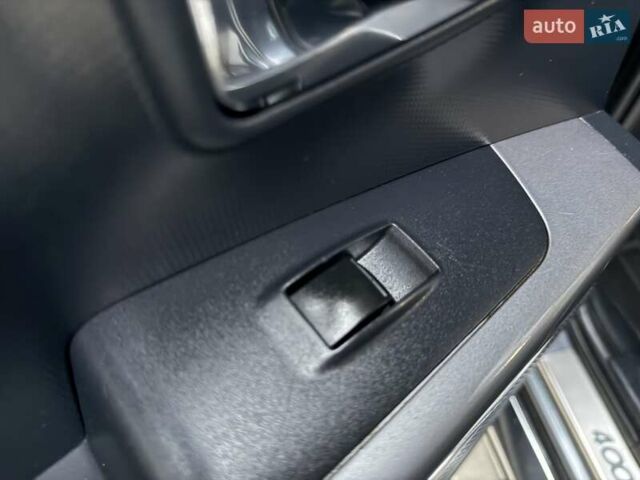 Серый Пежо 4007, объемом двигателя 2.18 л и пробегом 236 тыс. км за 9999 $, фото 65 на Automoto.ua