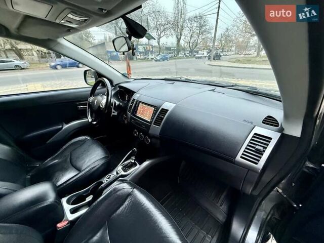 Серый Пежо 4007, объемом двигателя 2.18 л и пробегом 236 тыс. км за 9999 $, фото 48 на Automoto.ua