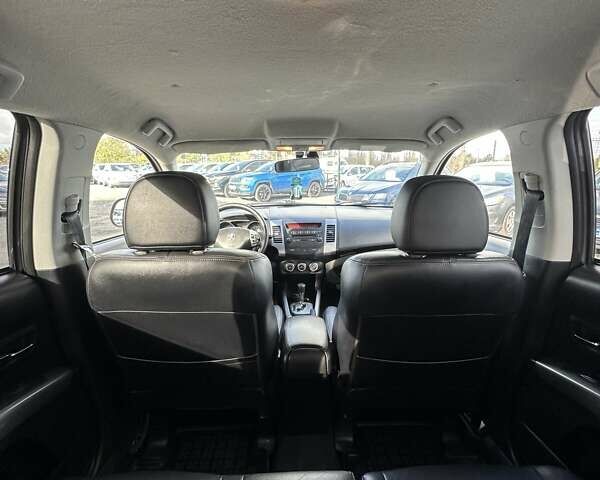 Серый Пежо 4007, объемом двигателя 2.36 л и пробегом 167 тыс. км за 9500 $, фото 28 на Automoto.ua