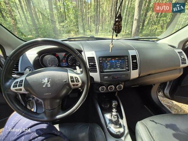 Серый Пежо 4007, объемом двигателя 2.18 л и пробегом 326 тыс. км за 10200 $, фото 21 на Automoto.ua