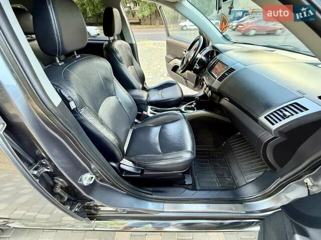 Серый Пежо 4007, объемом двигателя 2.2 л и пробегом 236 тыс. км за 9999 $, фото 36 на Automoto.ua