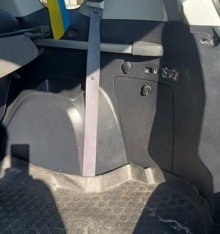 Сірий Пежо 4007, об'ємом двигуна 2.18 л та пробігом 210 тис. км за 10800 $, фото 143 на Automoto.ua