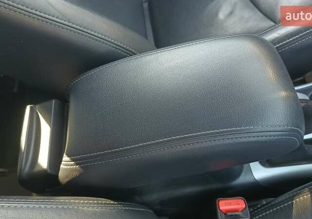 Сірий Пежо 4007, об'ємом двигуна 2.18 л та пробігом 210 тис. км за 10800 $, фото 110 на Automoto.ua