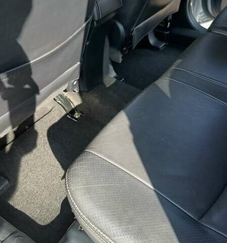 Сірий Пежо 4007, об'ємом двигуна 2.18 л та пробігом 210 тис. км за 10800 $, фото 15 на Automoto.ua