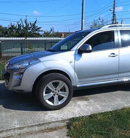 Сірий Пежо 4007, об'ємом двигуна 2.18 л та пробігом 210 тис. км за 10800 $, фото 72 на Automoto.ua