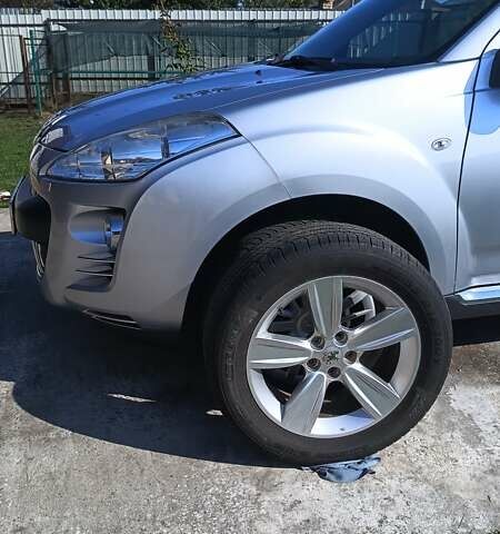 Сірий Пежо 4007, об'ємом двигуна 2.18 л та пробігом 210 тис. км за 10800 $, фото 73 на Automoto.ua