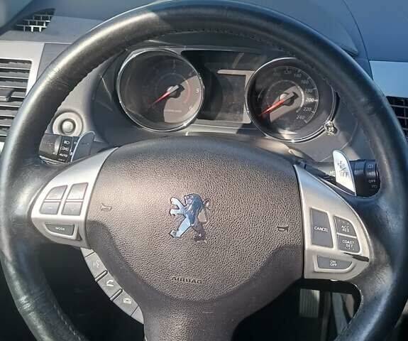 Сірий Пежо 4007, об'ємом двигуна 2.18 л та пробігом 210 тис. км за 10800 $, фото 50 на Automoto.ua