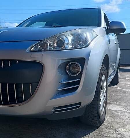 Сірий Пежо 4007, об'ємом двигуна 2.18 л та пробігом 210 тис. км за 10800 $, фото 61 на Automoto.ua