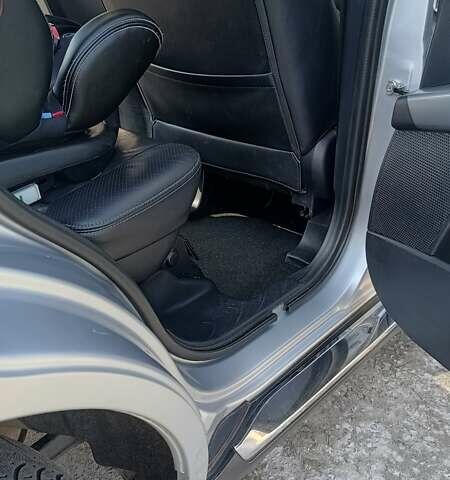 Сірий Пежо 4007, об'ємом двигуна 2.18 л та пробігом 210 тис. км за 10800 $, фото 28 на Automoto.ua