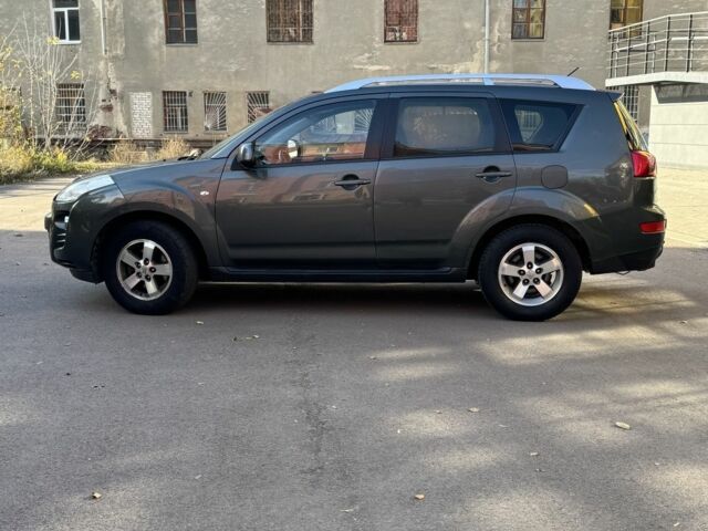 Зеленый Пежо 4007, объемом двигателя 2.2 л и пробегом 248 тыс. км за 5550 $, фото 8 на Automoto.ua