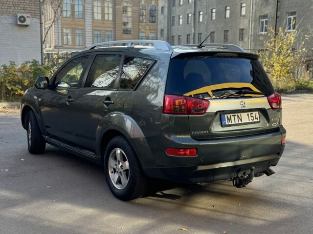 Зеленый Пежо 4007, объемом двигателя 2.2 л и пробегом 248 тыс. км за 5550 $, фото 7 на Automoto.ua