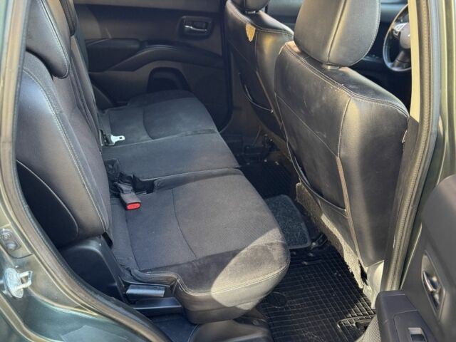 Зеленый Пежо 4007, объемом двигателя 2.2 л и пробегом 248 тыс. км за 5550 $, фото 15 на Automoto.ua