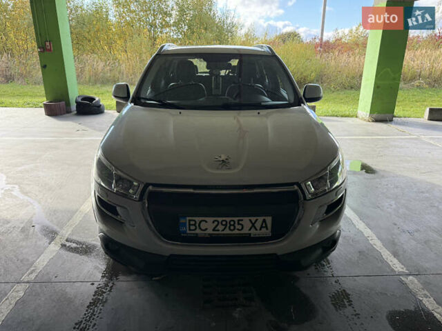 Белый Пежо 4008, объемом двигателя 2 л и пробегом 69 тыс. км за 12500 $, фото 1 на Automoto.ua