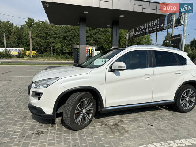 Белый Пежо 4008, объемом двигателя 1.8 л и пробегом 164 тыс. км за 12700 $, фото 1 на Automoto.ua