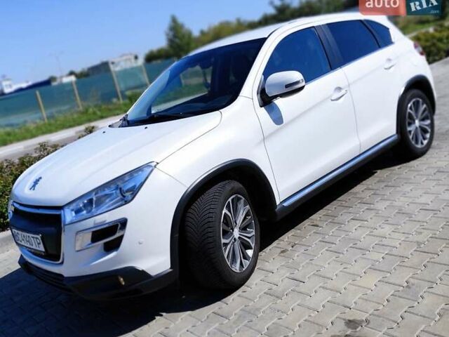 Белый Пежо 4008, объемом двигателя 1.6 л и пробегом 244 тыс. км за 12900 $, фото 8 на Automoto.ua