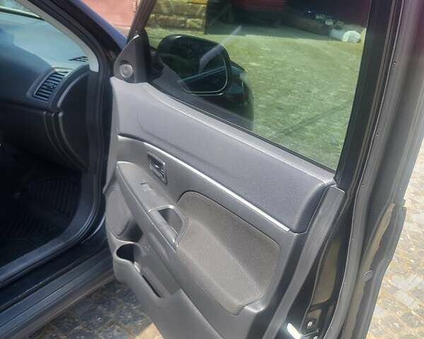 Черный Пежо 4008, объемом двигателя 2 л и пробегом 184 тыс. км за 10800 $, фото 8 на Automoto.ua