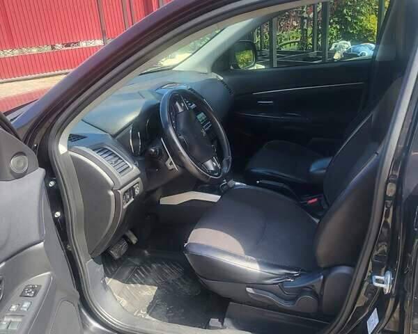 Черный Пежо 4008, объемом двигателя 2 л и пробегом 184 тыс. км за 10800 $, фото 7 на Automoto.ua