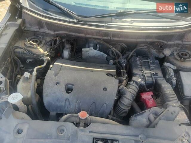 Черный Пежо 4008, объемом двигателя 2 л и пробегом 184 тыс. км за 10800 $, фото 5 на Automoto.ua