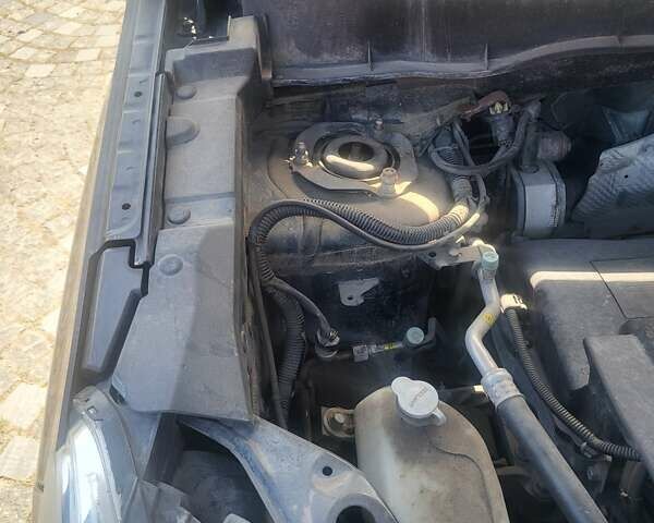 Черный Пежо 4008, объемом двигателя 2 л и пробегом 184 тыс. км за 10800 $, фото 4 на Automoto.ua