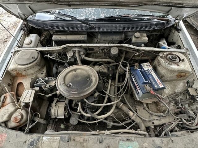 Белый Пежо 405, объемом двигателя 1.6 л и пробегом 207 тыс. км за 950 $, фото 5 на Automoto.ua